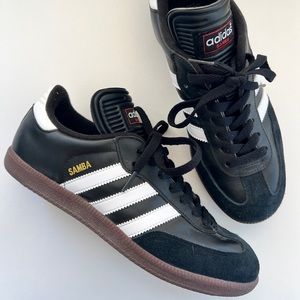 Adidas Samba Classic - BRAND NEW without box - Size 7.5 MENS.